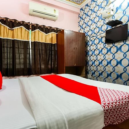 Super Oyo Flagship 72253 Jai Maa Palace Hotel Dzsaipur Kültér fotó