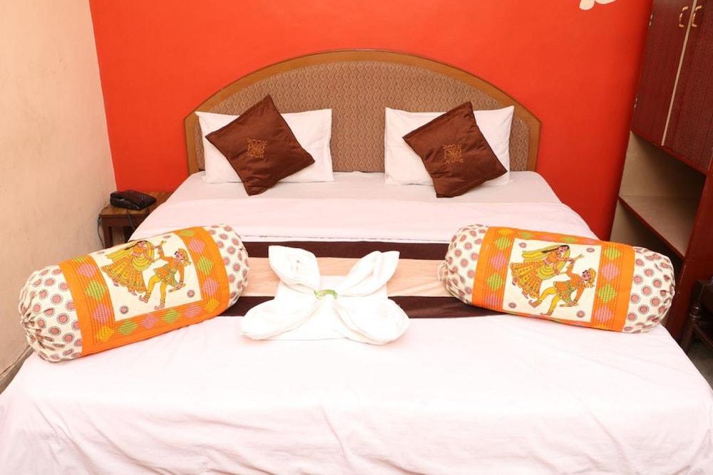 Super Oyo Flagship 72253 Jai Maa Palace Hotel Dzsaipur Kültér fotó